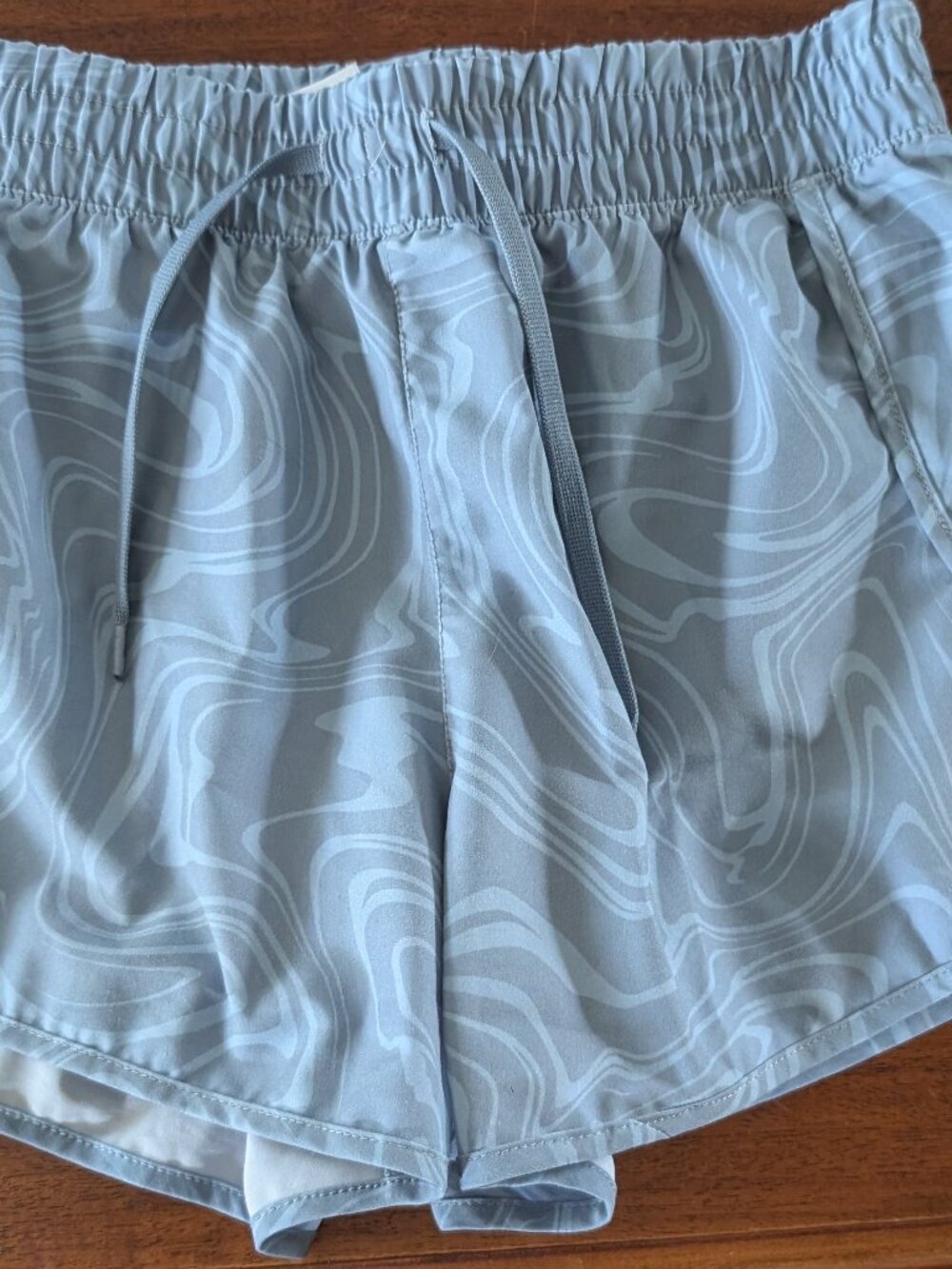 Yogalicious Girls Shorts - Size YMD - EUC